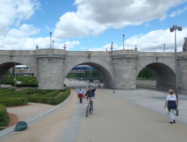 Tour en bici por Madrid.jpg